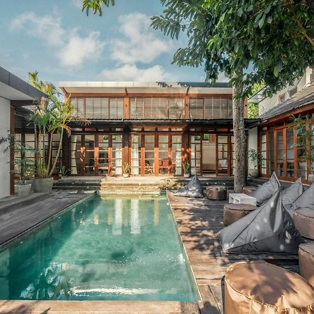 Apartmán Batu Belig Living Managed By Cpm Bali Seminyak Exteriér fotografie