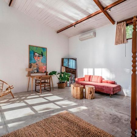 Apartmán Batu Belig Living Managed By Cpm Bali Seminyak Exteriér fotografie